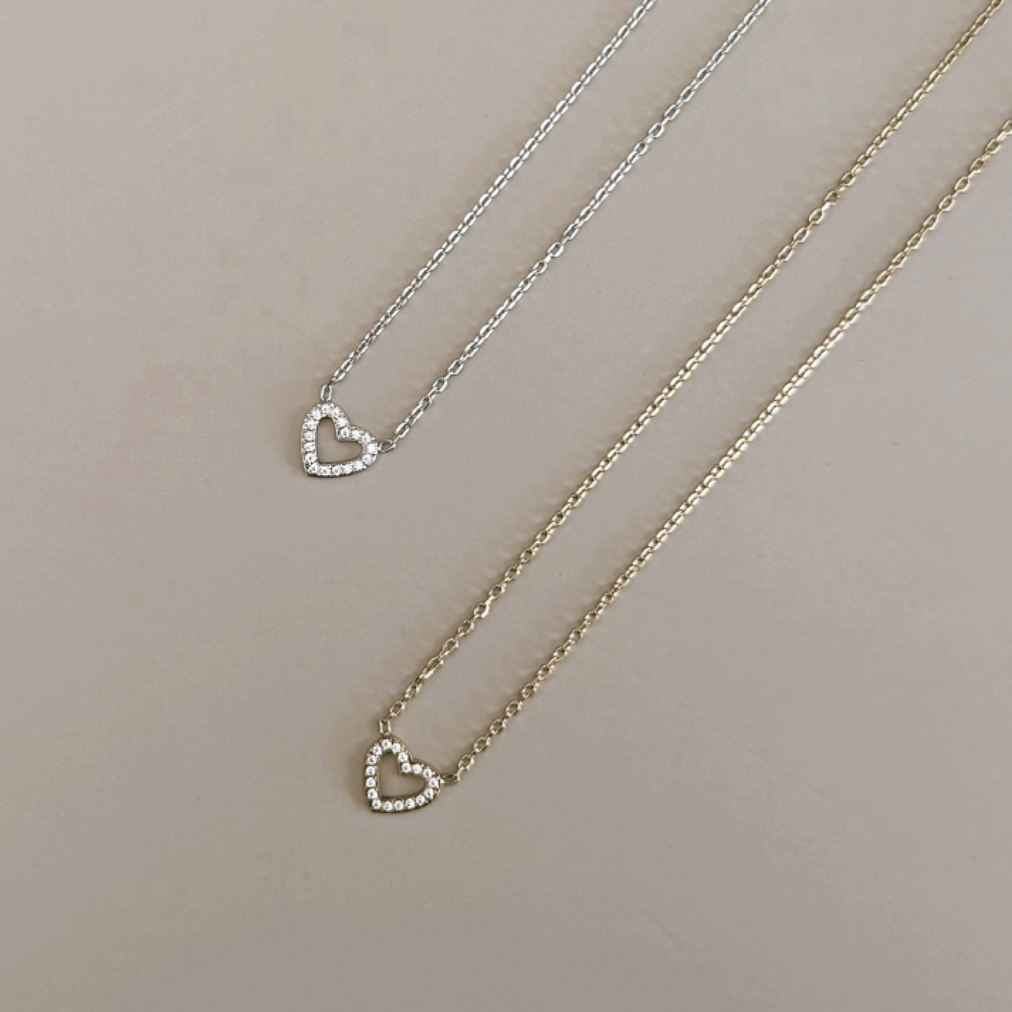 SMALL HEART NECKLACE GOLD