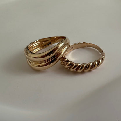 NARROW CROISSANT RING GOLD