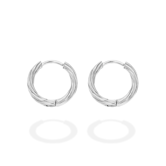TWIST HUGGIE HOOPS SILVER
