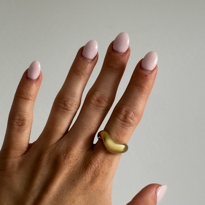 IRREGULAR HEART RING GOLD