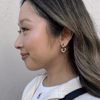 CHUNKY HEART HOOPS GOLD